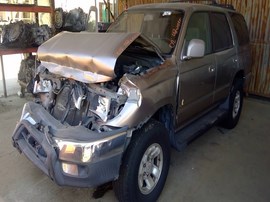 2002 TOYOTA 4RUNNER, SILVER, SR5 MODEL, 3.4L, AT, 2WD.  Z26424